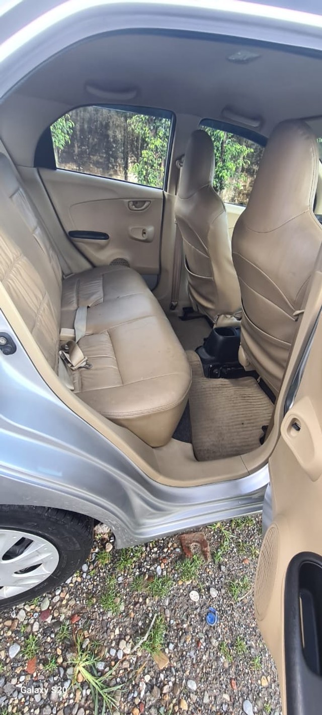 Second-hand 2015 Honda Brio S MT for sale in Dehradun-11