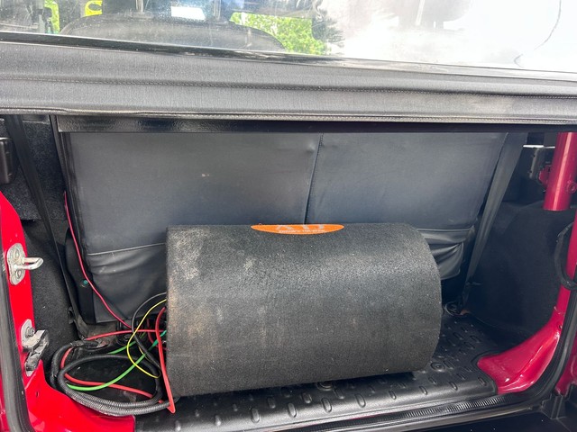 Second-hand 2022 Mahindra Thar AX Opt 4WD Convert Top BSVI for sale in Dehradun-15