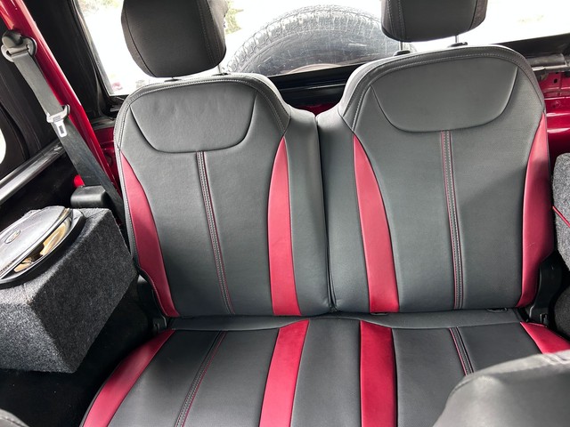 Second-hand 2022 Mahindra Thar AX Opt 4WD Convert Top BSVI for sale in Dehradun-9