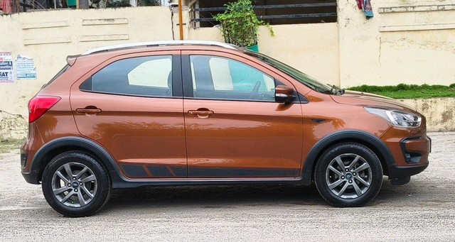Second-hand 2018 Ford Freestyle Titanium Diesel BSIV for sale in Nagpur-7
