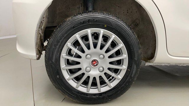 Second-hand 2018 Toyota Etios Liva V for sale in Jaipur-18