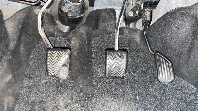 Second-hand 2018 Toyota Etios Liva V for sale in Jaipur-14