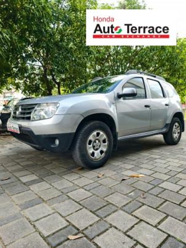 Second-hand 2014 Renault Duster 85PS Diesel RxL for sale in Kochi-6