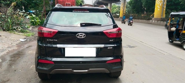 Second-hand 2017 Hyundai Creta 1.6 VTVT AT SX Plus for sale in Mumbai-2