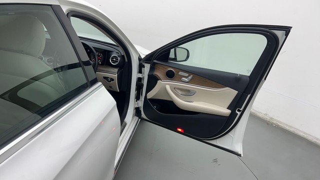 Second-hand 2018 Mercedes-Benz E-Class E200 Edition E for sale in Gurgaon-16