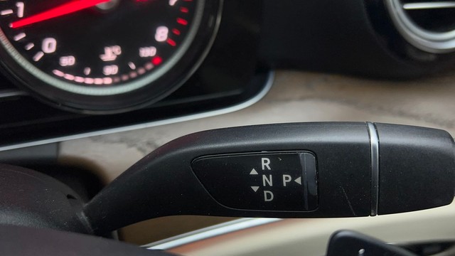 Second-hand 2018 Mercedes-Benz E-Class E200 Edition E for sale in Gurgaon-12