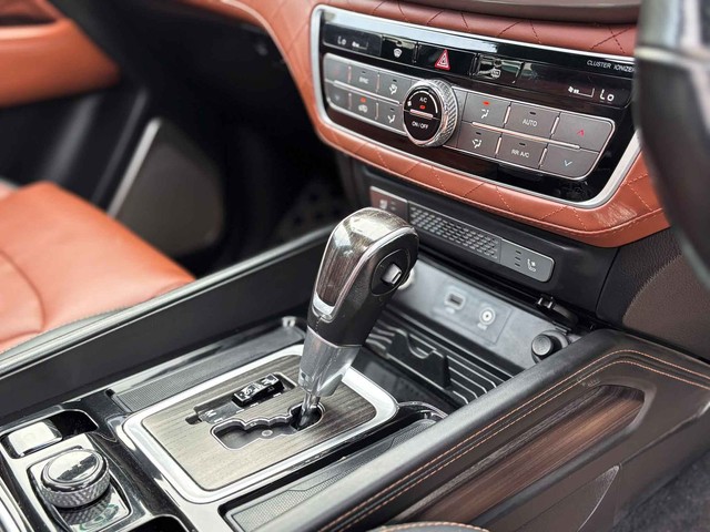 Second-hand 2019 Mahindra Alturas G4 4X4 AT BSIV for sale in New Delhi-24