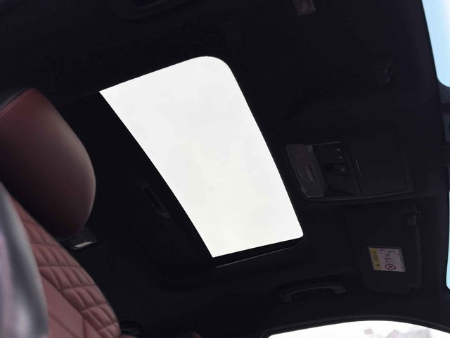 Second-hand 2019 Mahindra Alturas G4 4X4 AT BSIV for sale in New Delhi-25