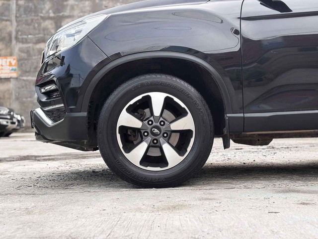 Second-hand 2019 Mahindra Alturas G4 4X4 AT BSIV for sale in New Delhi-6