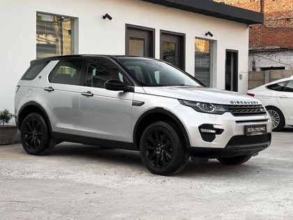Second-hand 2019 Land Rover Discovery Sport TD4 SE 7S for sale in New Delhi