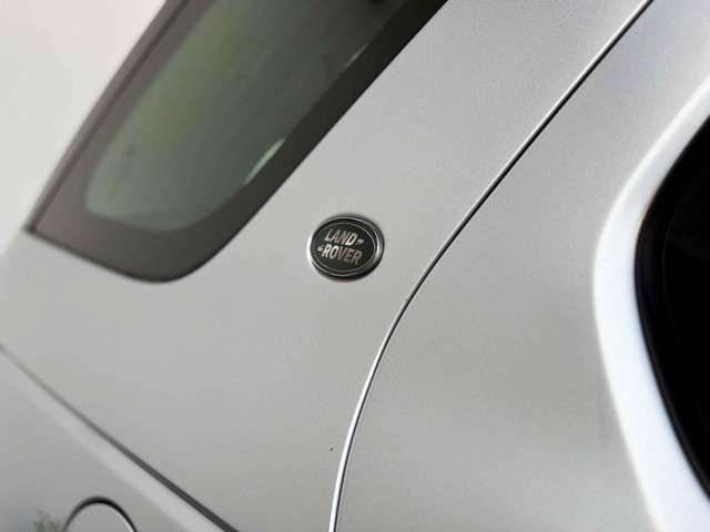 Second-hand 2019 Land Rover Discovery Sport TD4 SE 7S for sale in New Delhi-11