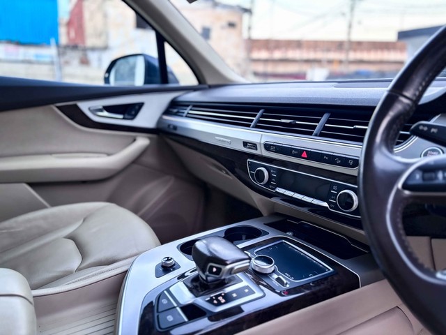 Audi Q7 45 TDI Quattro Premium Plus Second-hand 2016 Audi Q7 45 TDI Quattro Premium Plus for sale in New Delhi-11