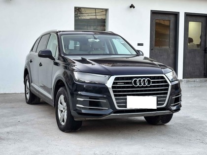 Audi Q7 45 TDI Quattro Premium Plus Second-hand 2016 Audi Q7 45 TDI Quattro Premium Plus for sale in New Delhi