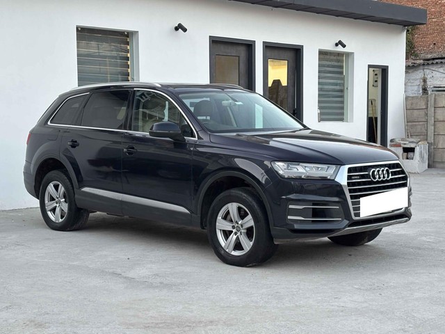 Audi Q7 45 TDI Quattro Premium Plus Second-hand 2016 Audi Q7 45 TDI Quattro Premium Plus for sale in New Delhi-7