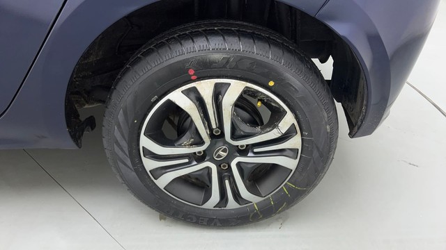 Second-hand 2023 Tata Tiago XZ CNG for sale in Karnal-19