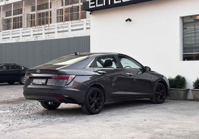 Hyundai Verna SX Turbo DCT Second-hand 2023 Hyundai Verna SX Turbo DCT for sale in New Delhi-7