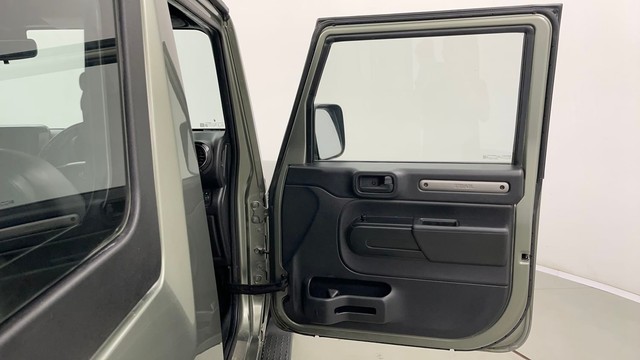 Second-hand 2021 Mahindra Thar LX Hard Top AT for sale in Jaipur-16