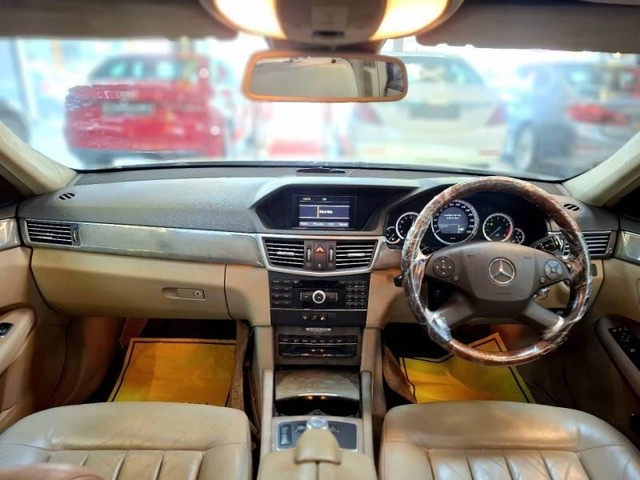 Second-hand 2011 Mercedes-Benz E-Class E350 Petrol for sale in Mumbai-6