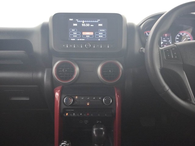 Second-hand 2022 Mahindra Thar LX Convert Top AT for sale in Coimbatore-29