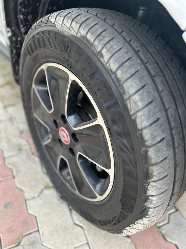 Second-hand 2016 Renault Duster RXZ AWD for sale in Lucknow-6