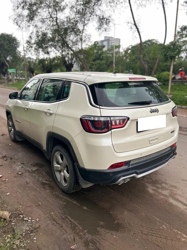 Second-hand 2017 Jeep Compass 2.0 Longitude BSIV for sale in Lucknow-5