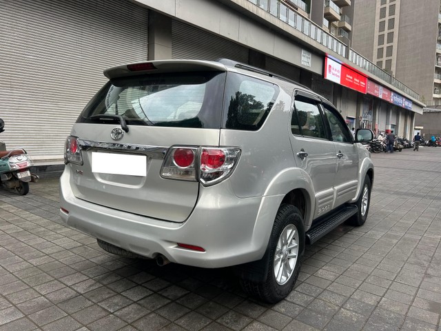 Second-hand 2012 Toyota Fortuner 4x2 Manual for sale in Pune-7