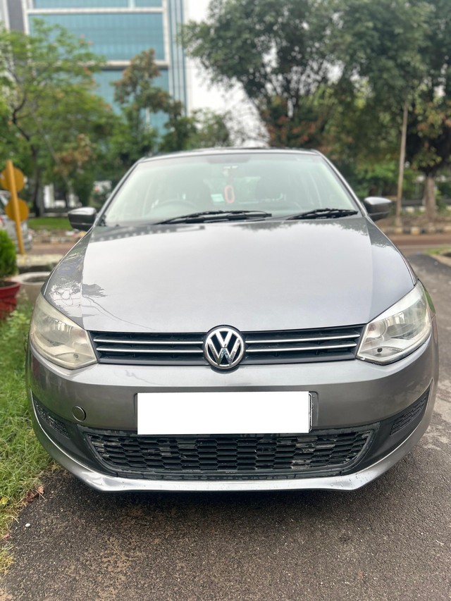 Second-hand 2012 Volkswagen Polo IPL II 1.2 Diesel Highline for sale in Lucknow-4