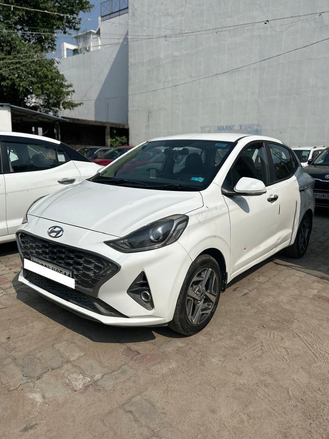 Second-hand 2020 Hyundai Aura SX Plus AMT for sale in Lucknow-2