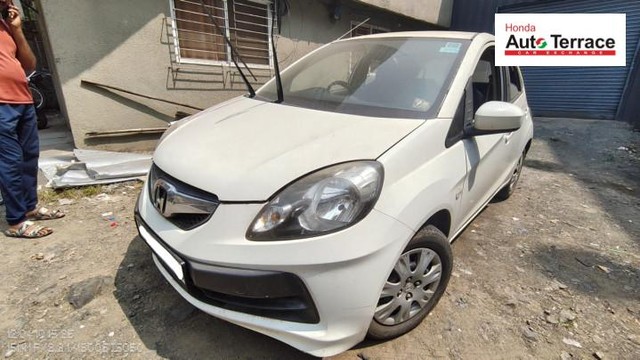 Second-hand 2018 Honda Brio S MT for sale in Pune-2