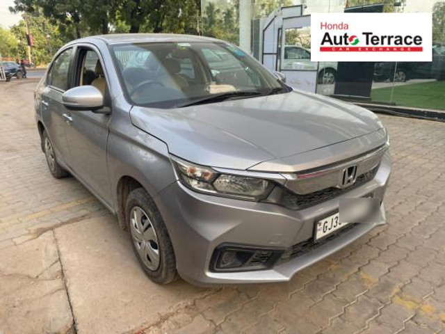Second-hand 2020 Honda Amaze S Petrol for sale in Ahmedabad-2