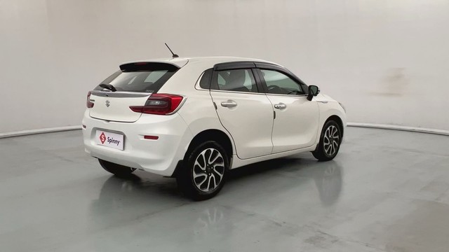 Second-hand 2022 Maruti Baleno Alpha AMT for sale in Lucknow-3