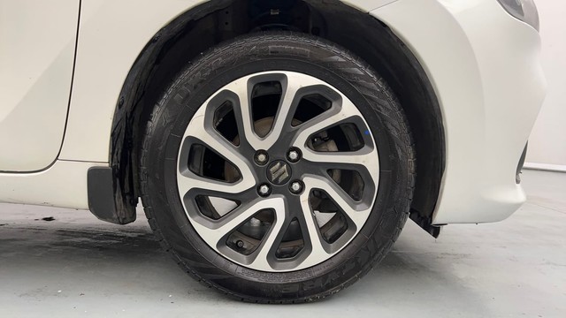 Second-hand 2022 Maruti Baleno Alpha AMT for sale in Lucknow-17