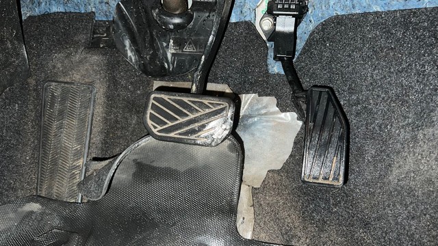 Second-hand 2022 Maruti Baleno Alpha AMT for sale in Lucknow-14