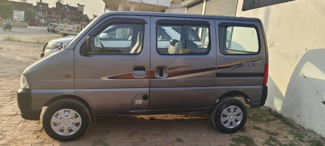 Second-hand 2022 Maruti Eeco CNG 5 Seater AC for sale in Fatehpur-1