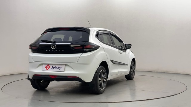 Second-hand 2022 Tata Altroz XZ Diesel for sale in Mysore-3