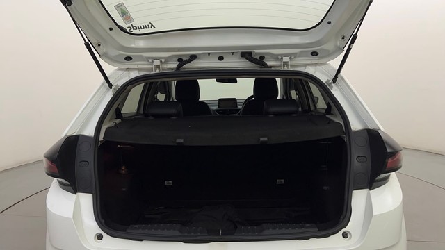 Second-hand 2022 Tata Altroz XZ Diesel for sale in Mysore-9