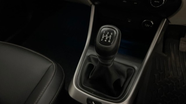 Second-hand 2022 Tata Altroz XZ Diesel for sale in Mysore-12