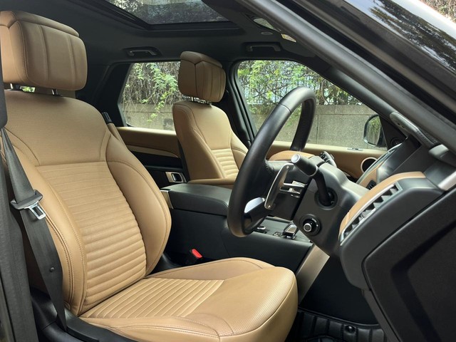 Second-hand 2023 Land Rover Discovery 2.0 Dynamic HSE for sale in New Delhi-5