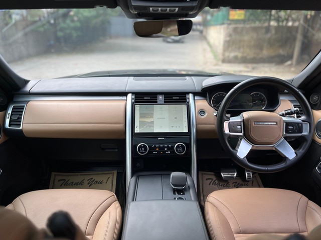 Second-hand 2023 Land Rover Discovery 2.0 Dynamic HSE for sale in New Delhi-12