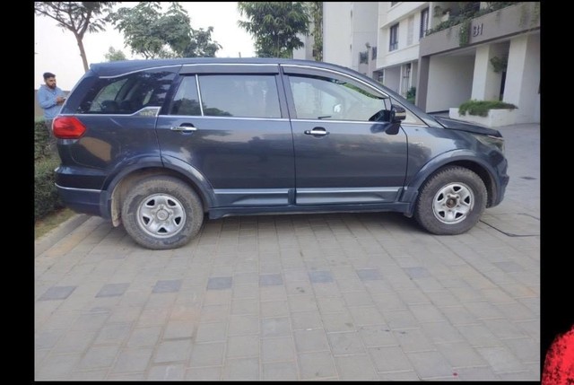 Second-hand 2017 Tata Hexa XM for sale in Gurgaon-1