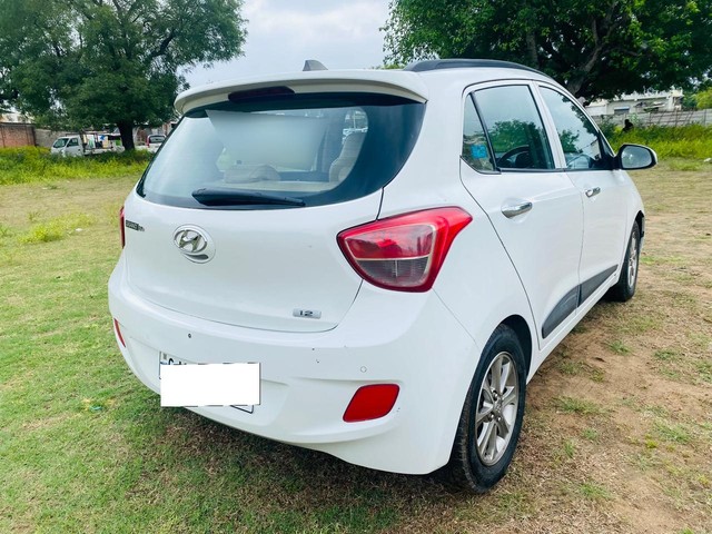 Second-hand 2015 Hyundai Grand i10 Asta for sale in Ahmedabad-5