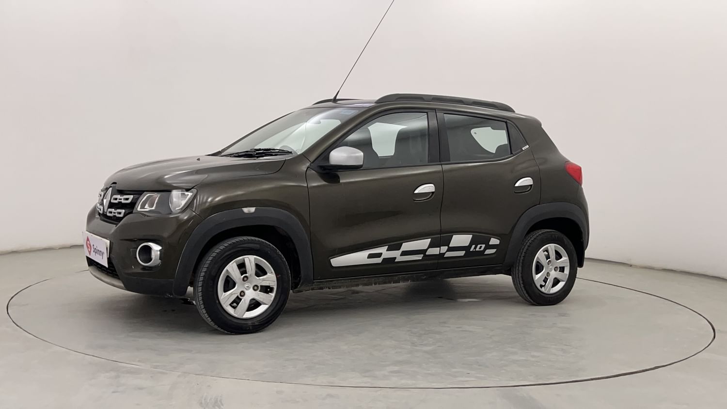 Used Renault KWID 1.0 RXT Opt Car in Pune, 2017 Model - Find Best Deals ...
