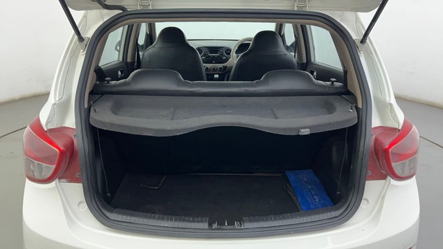 Second-hand 2016 Hyundai Grand i10 1.2 Kappa Sportz BSIV for sale in Ahmedabad-9