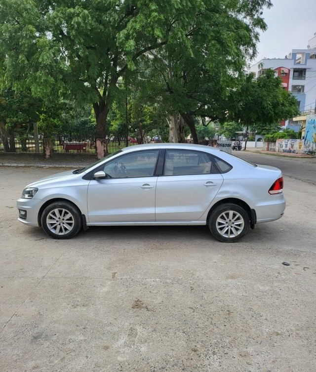 Second-hand 2016 Volkswagen Vento 1.5 TDI Highline AT for sale in Jaipur-2