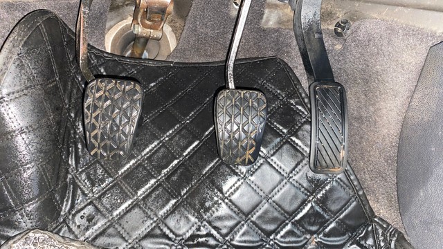 Second-hand 2014 Ford Ecosport 1.0 Ecoboost Titanium for sale in Kochi-14