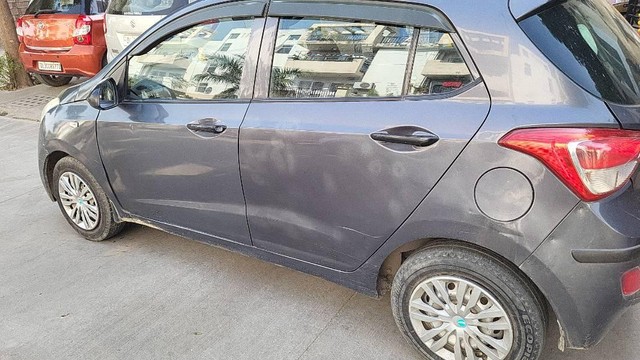 Second-hand 2017 Hyundai Grand i10 Era for sale in Faridabad