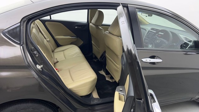 Second-hand 2016 Honda City VX MT for sale in Karnal-38