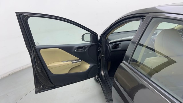 Second-hand 2016 Honda City VX MT for sale in Karnal-24