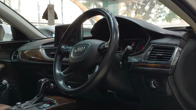 Second-hand 2018 Audi A6 35 TDI for sale in Bangalore-10