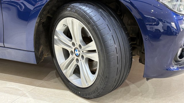 Second-hand 2018 BMW 3 Series 320d Luxury Line for sale in Bangalore-20